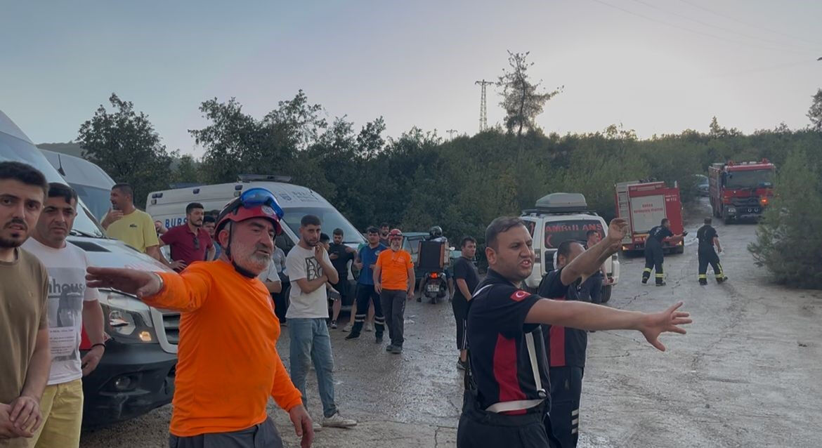 Yangına Giderken Uçuruma Yuvarlandılar3