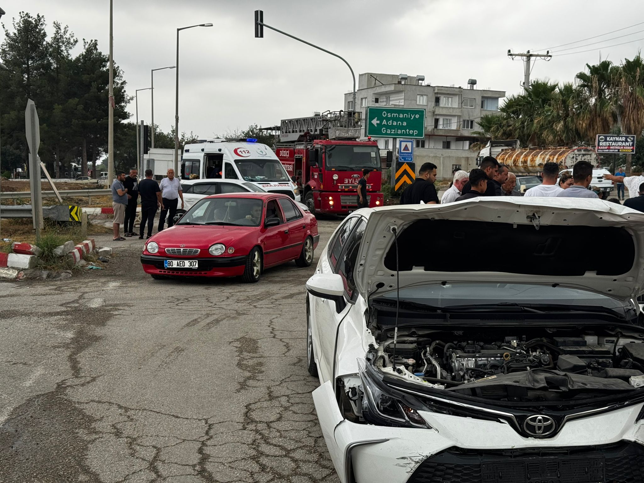 Yarbaşı Otoyol Girişinde Kaza 2 Yaralı3