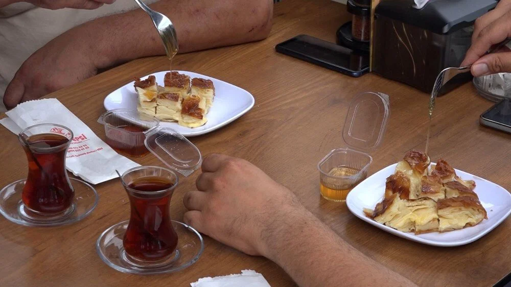 Anzer Balı Börek Turistlerin Gözdesi2