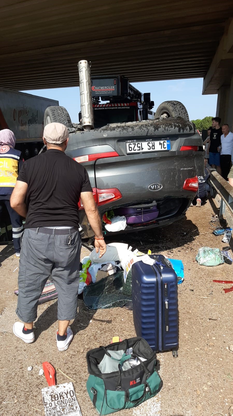 Bandırma’da Takla Atan Otomobilde Korku Dolu Anlar2