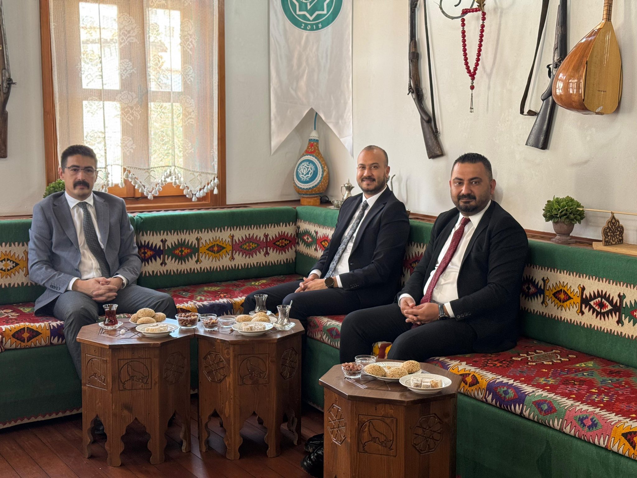 Başkan Uyutmaz’dan Osmaniye Vakfı’na Ziyaret2