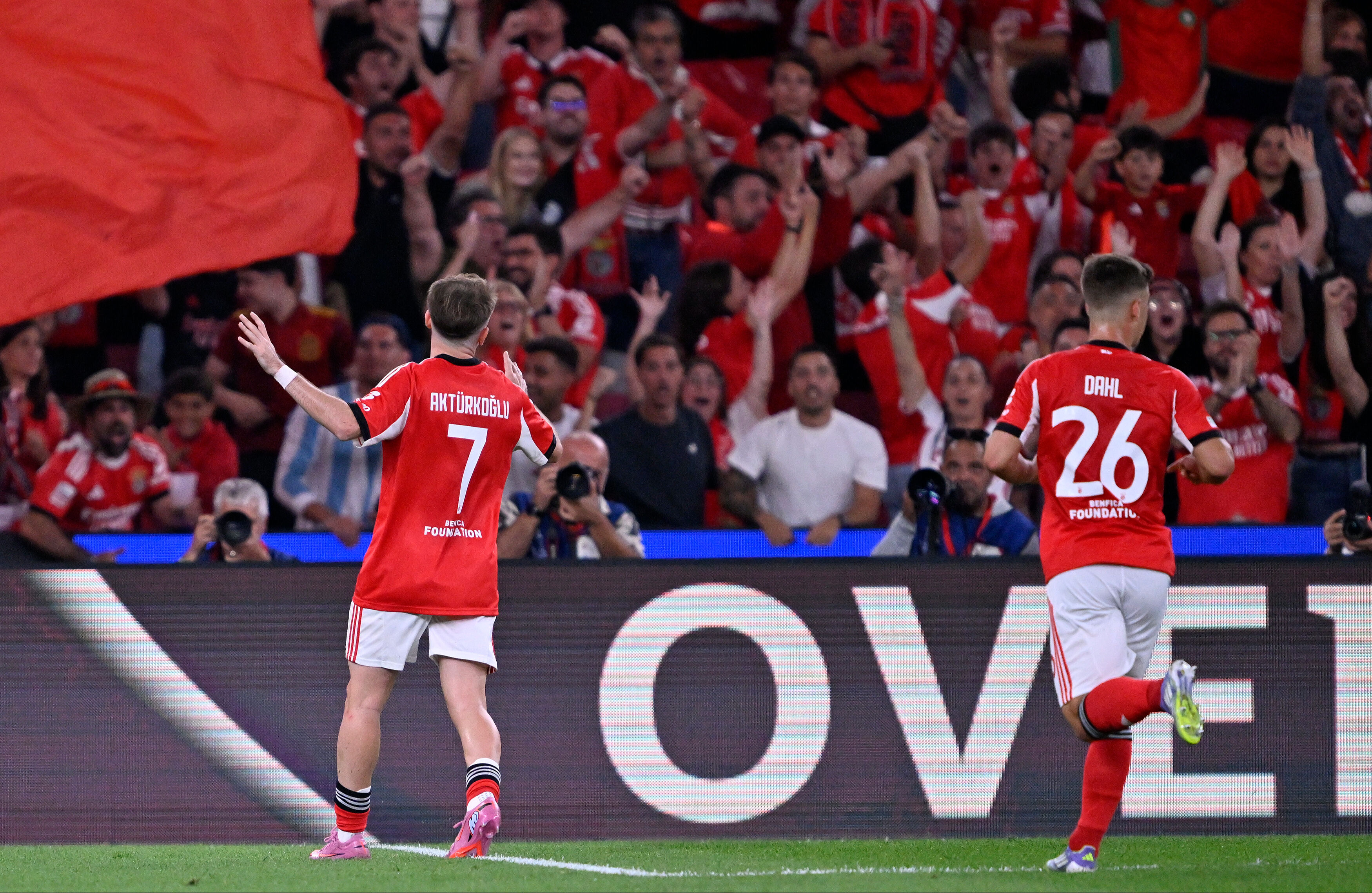 Benfica Fenerbahçe’yi Eledi 16 Yıllık Hasret Sürüyor4