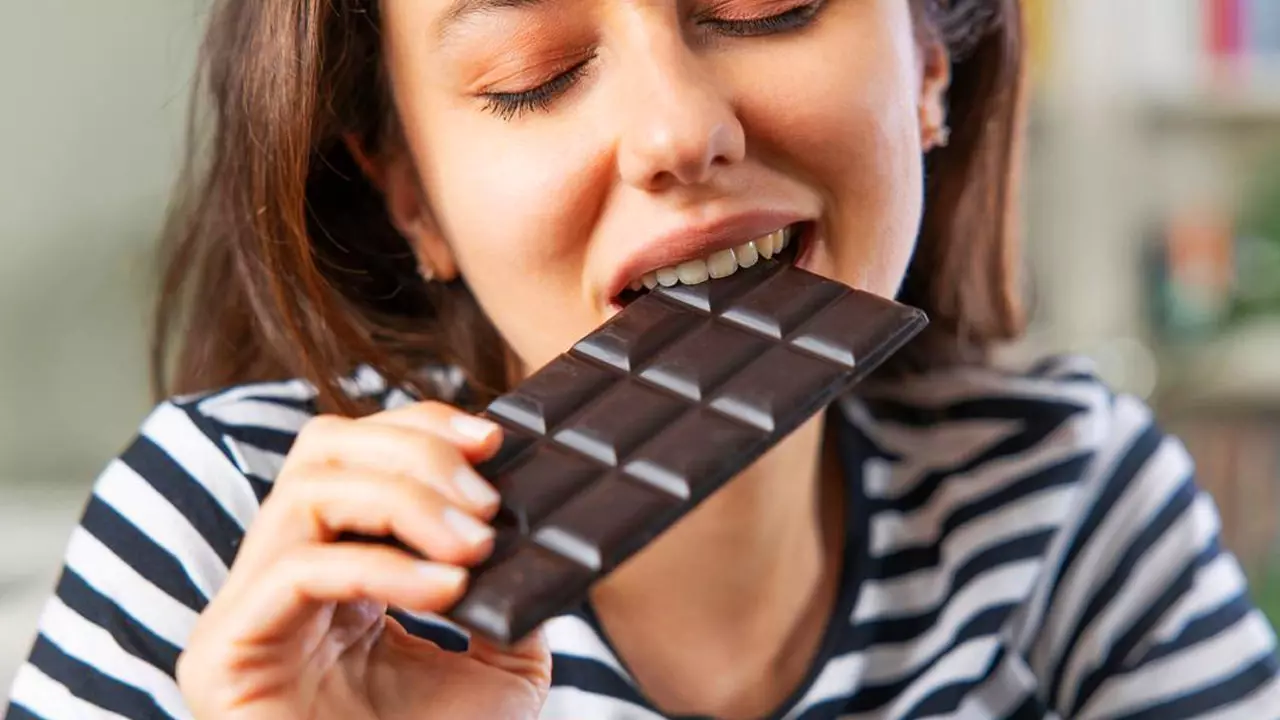 Bitter Çikolata Sadece Keyif Değil, Sağlık Kaynağı (4)