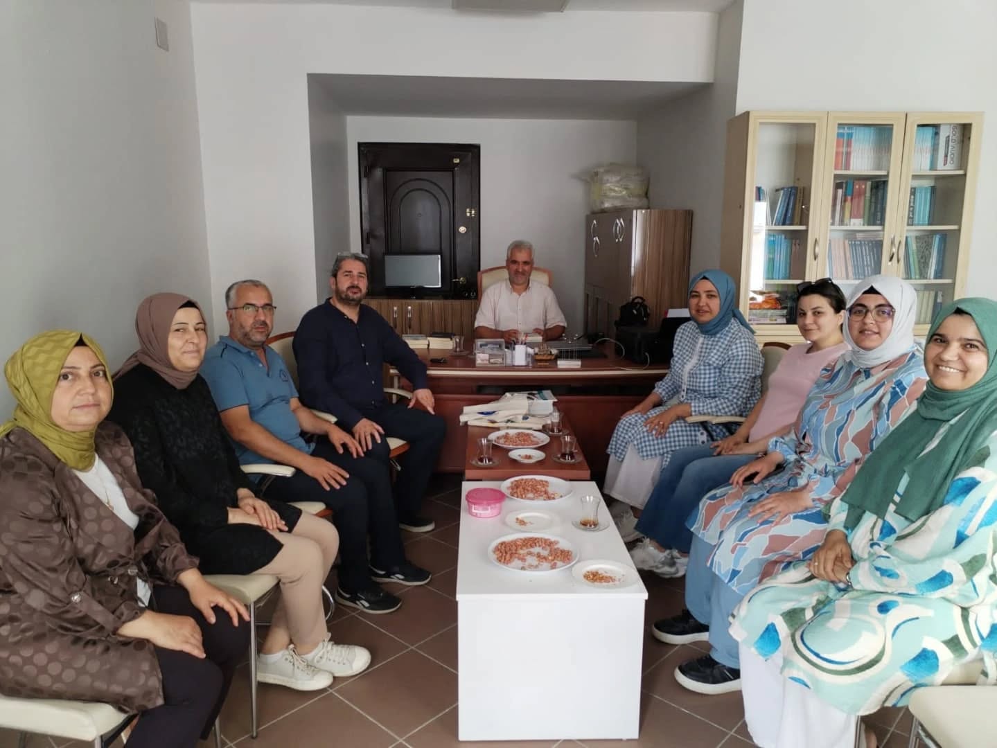 Çakmak’tan Dernek Ziyaretleri “Toplumun Her Kesimine Ulaşmalıyız” (8)