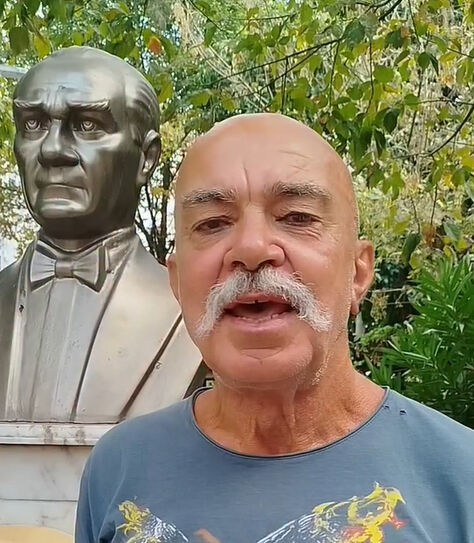 Cennet Mahallesi’nin ‘Rüstem’i Yıllar Sonra Ortaya Çıktı! Son Hali Şaşırttı (1)