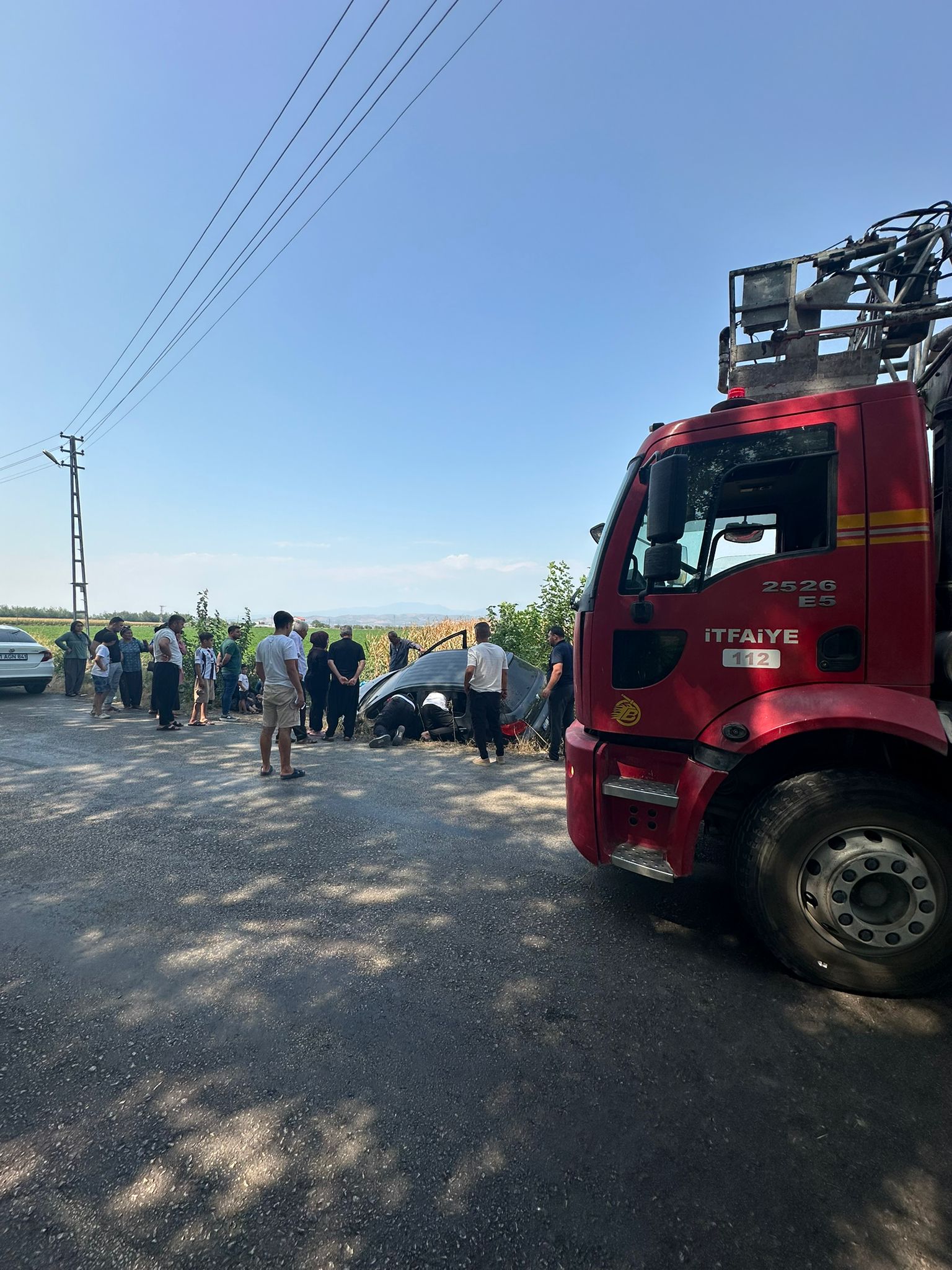 Düziçi’nde Otomobil Şarampole Yuvarlandı (1)