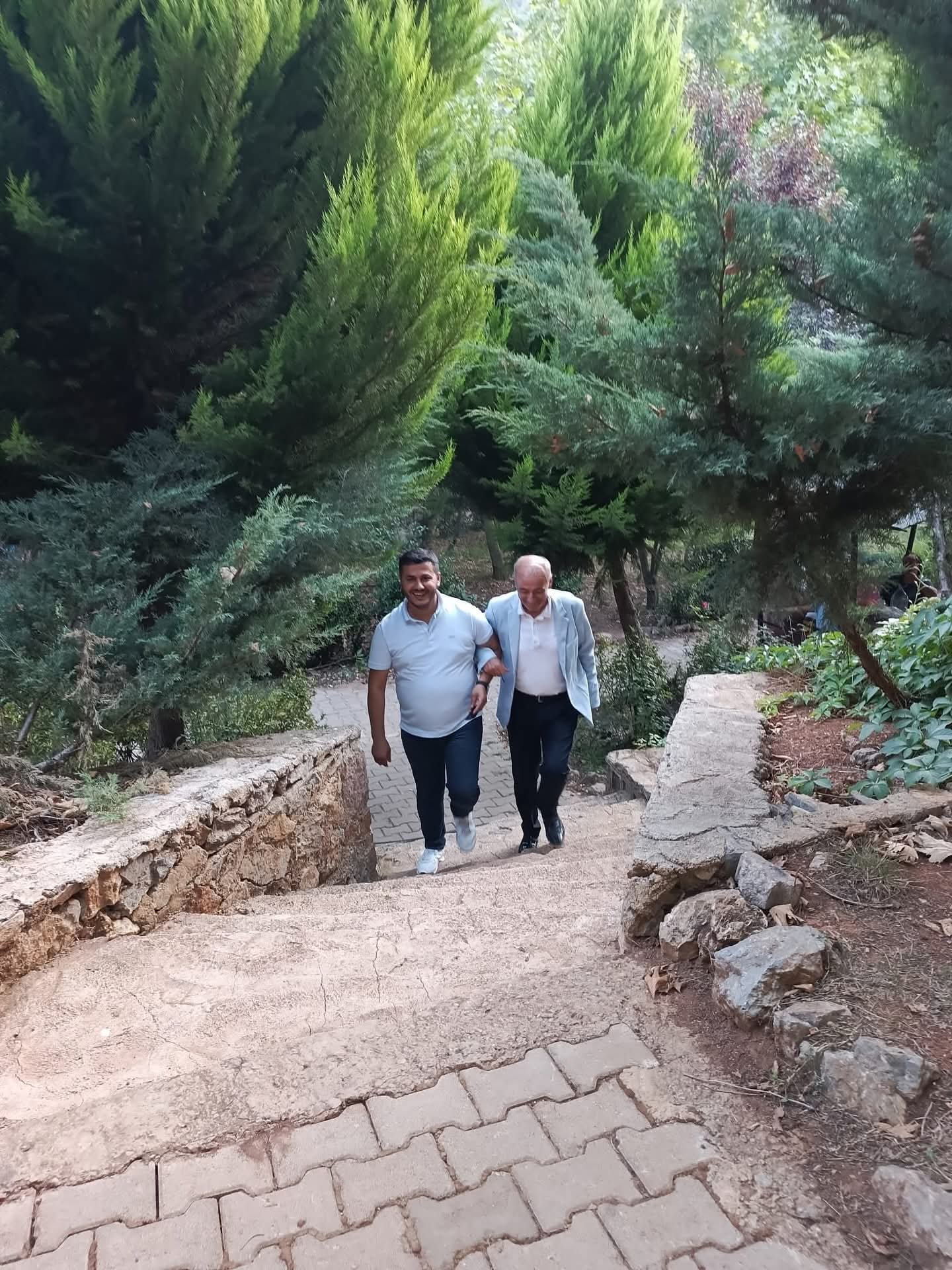 F B I M G 1756100672746