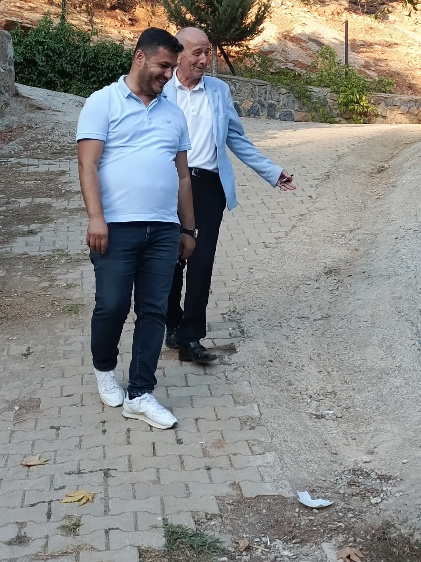 F B I M G 1756100676682