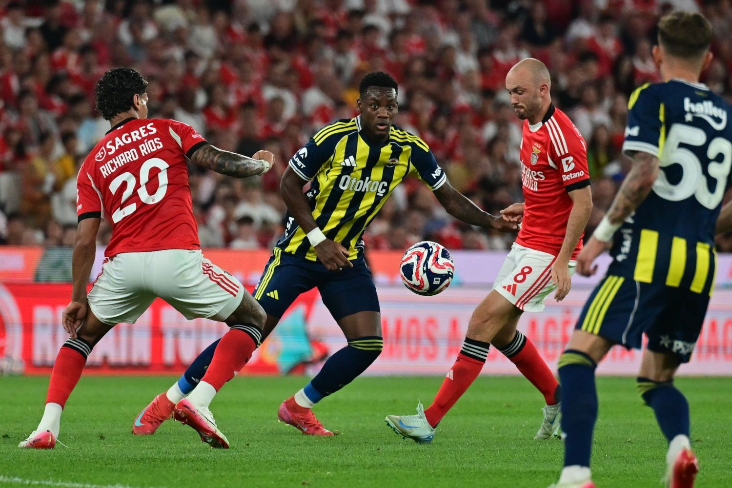 Fenerbahçe Benfica Play Off Turunda Kritik Maç5