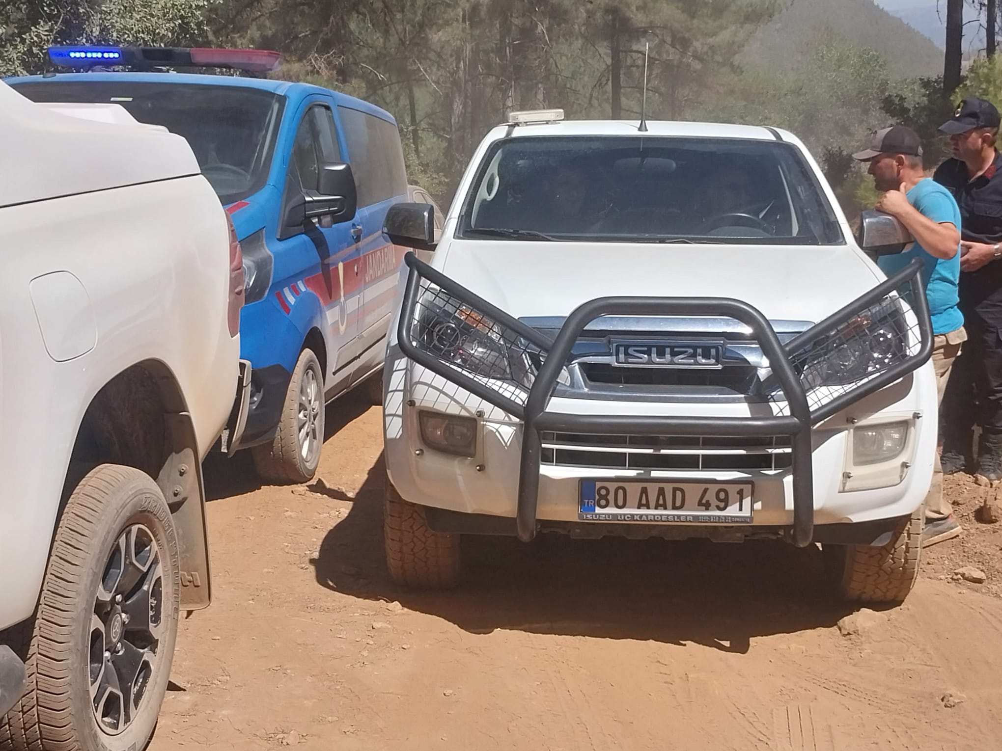 Hasanbeyli’de İtfaiye Arazözü Şarampole Yuvarlandı 1 Ölü, 5 Yaralı (3)