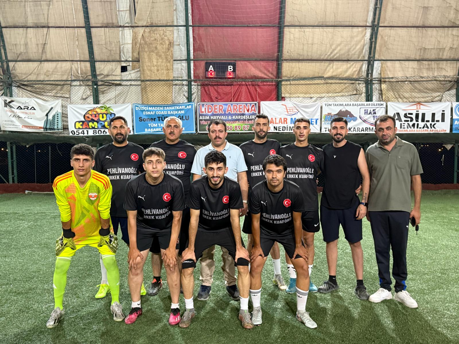 Kaymakam Yurdagül Futbol Turnuvasında2