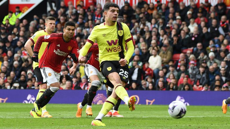 Manchester United Burnley 2