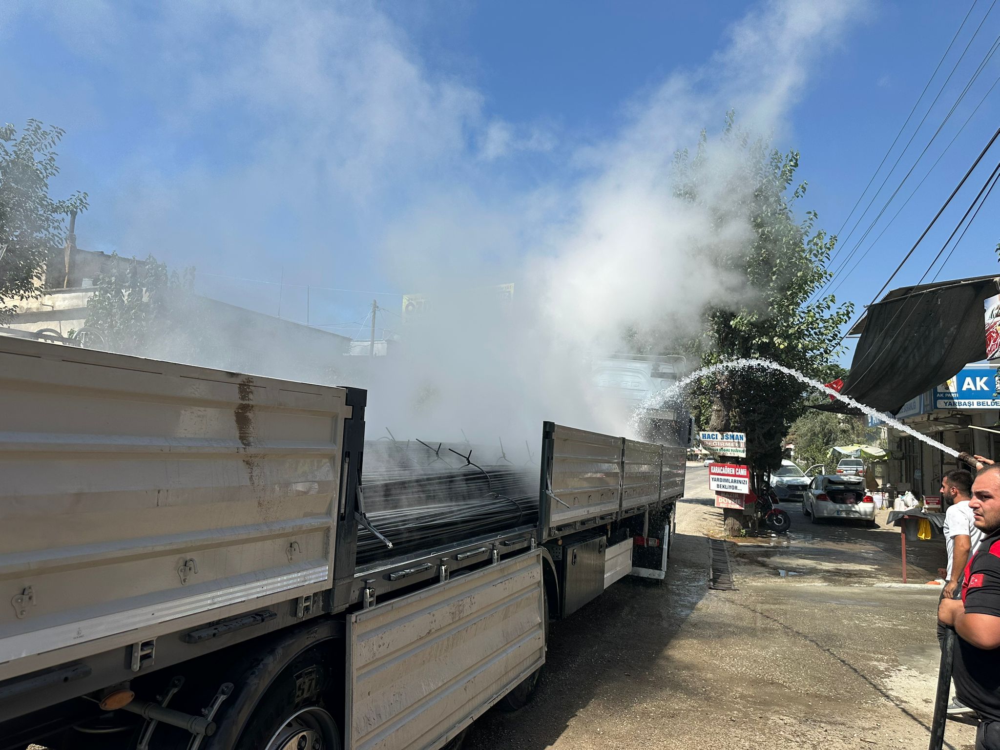 Osmaniye Düziçi Otoyolu’nda Tır Alev Aldı (2)