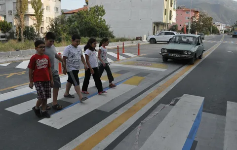 Osmaniyeliler İçin Yaya Geçitlerinde Yeni Düzenleme3