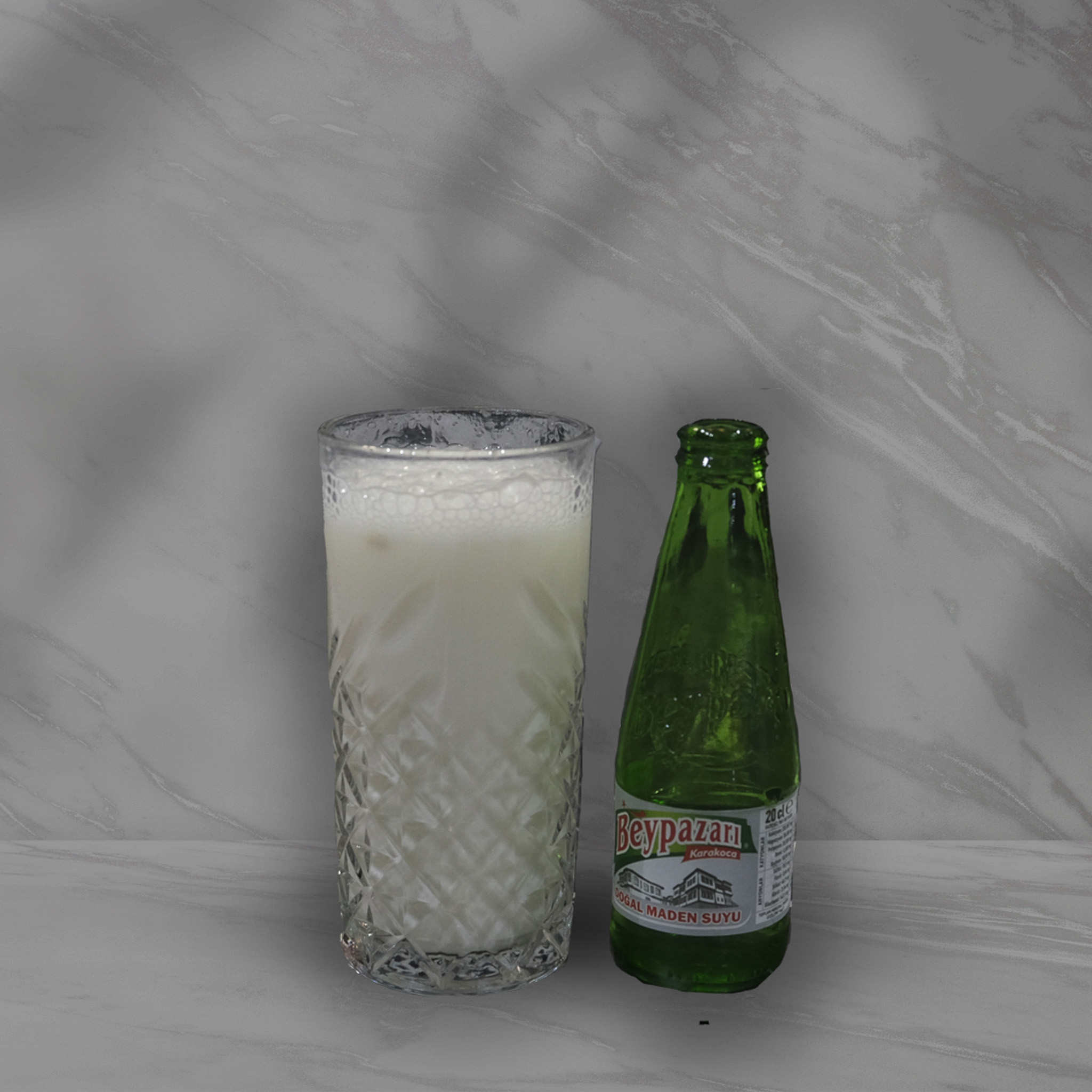 Osmaniyeliler Yazın Ayran Ve Maden Suyunu Karıştırıyor3