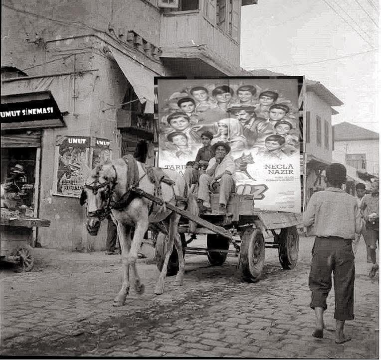 Tarık Akan Ve Necla Nazır’lı Film, Osmaniye Sokaklarında Tanıtıldı