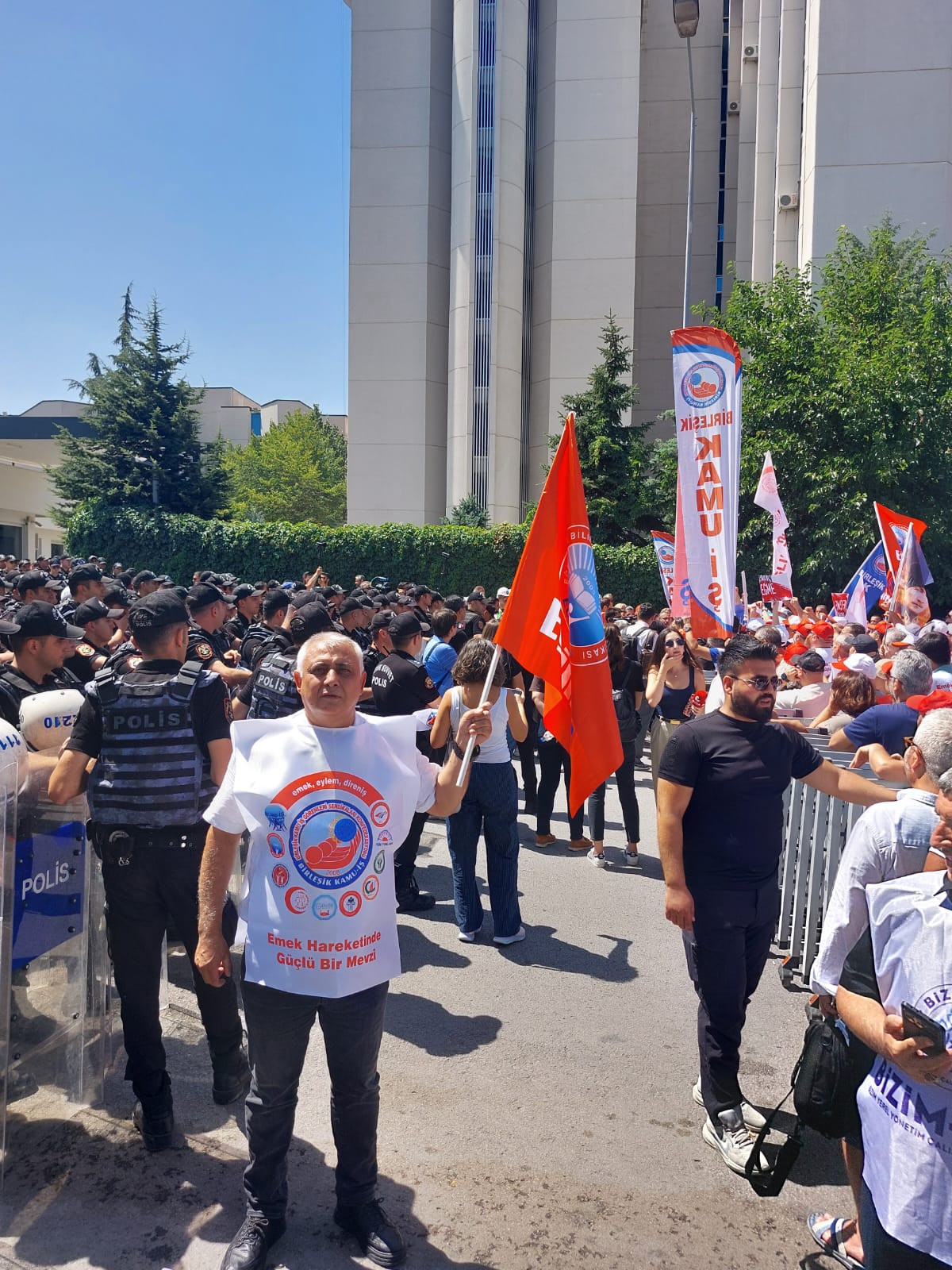 Birleşik Kamu-İş Konfederasyonu Osmaniye İl Başkanı Adem Yücel-2