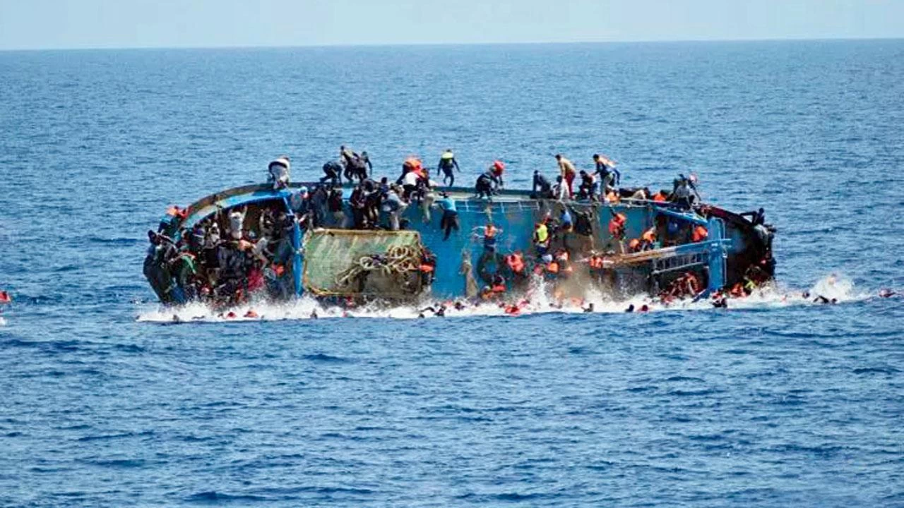 Yemen Aciklarinda Gocmen Teknesi Batti 54 Olu H1578720 11