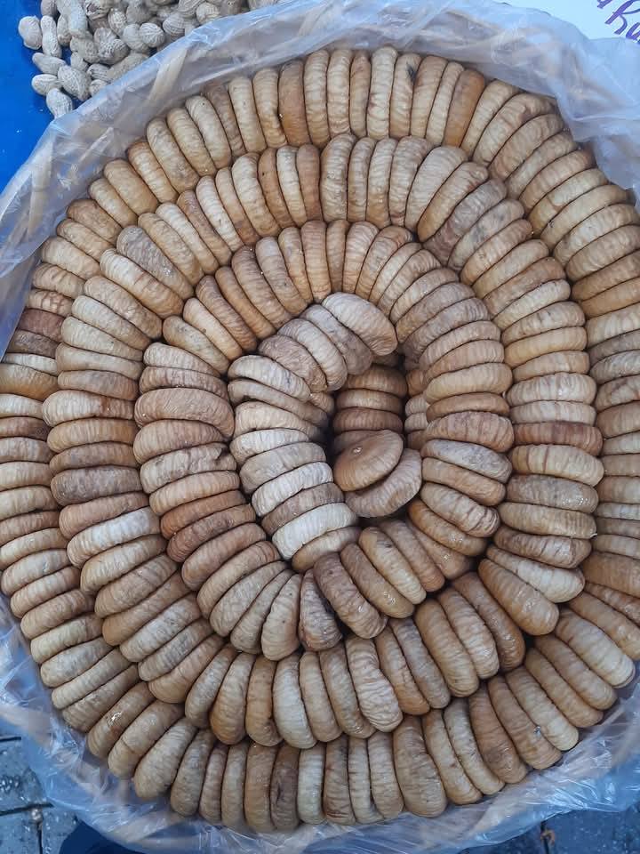 Zeytinyağı, Otlar Ve Harmandalı Ege’den Gelen Sıcaklık (2)