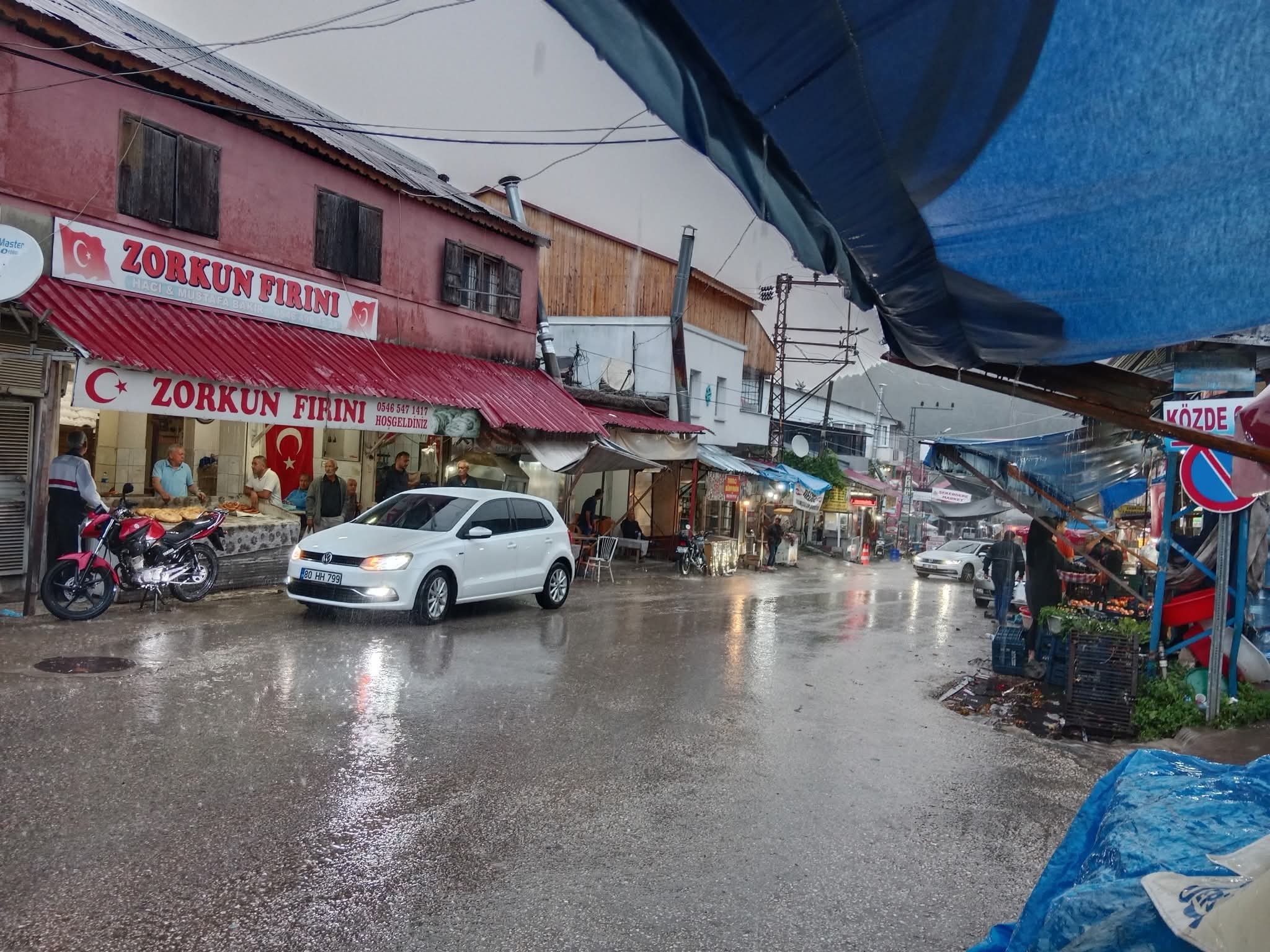 Zorkun Yaylası’nda Sis Ve Yağış Etkili (2)