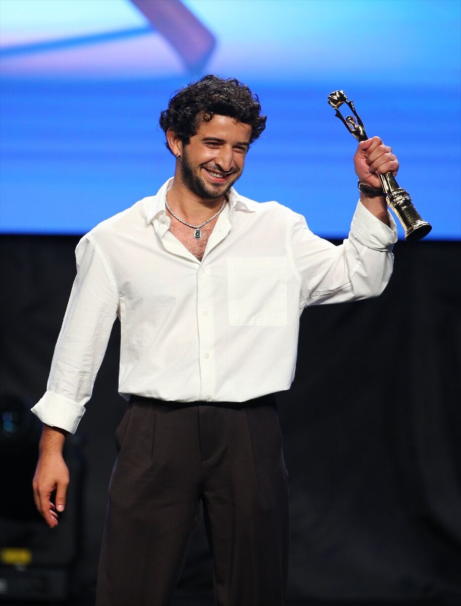32. Uluslararası Adana Altın Koza Film Festivali'nde ödüller sahiplerini buldu