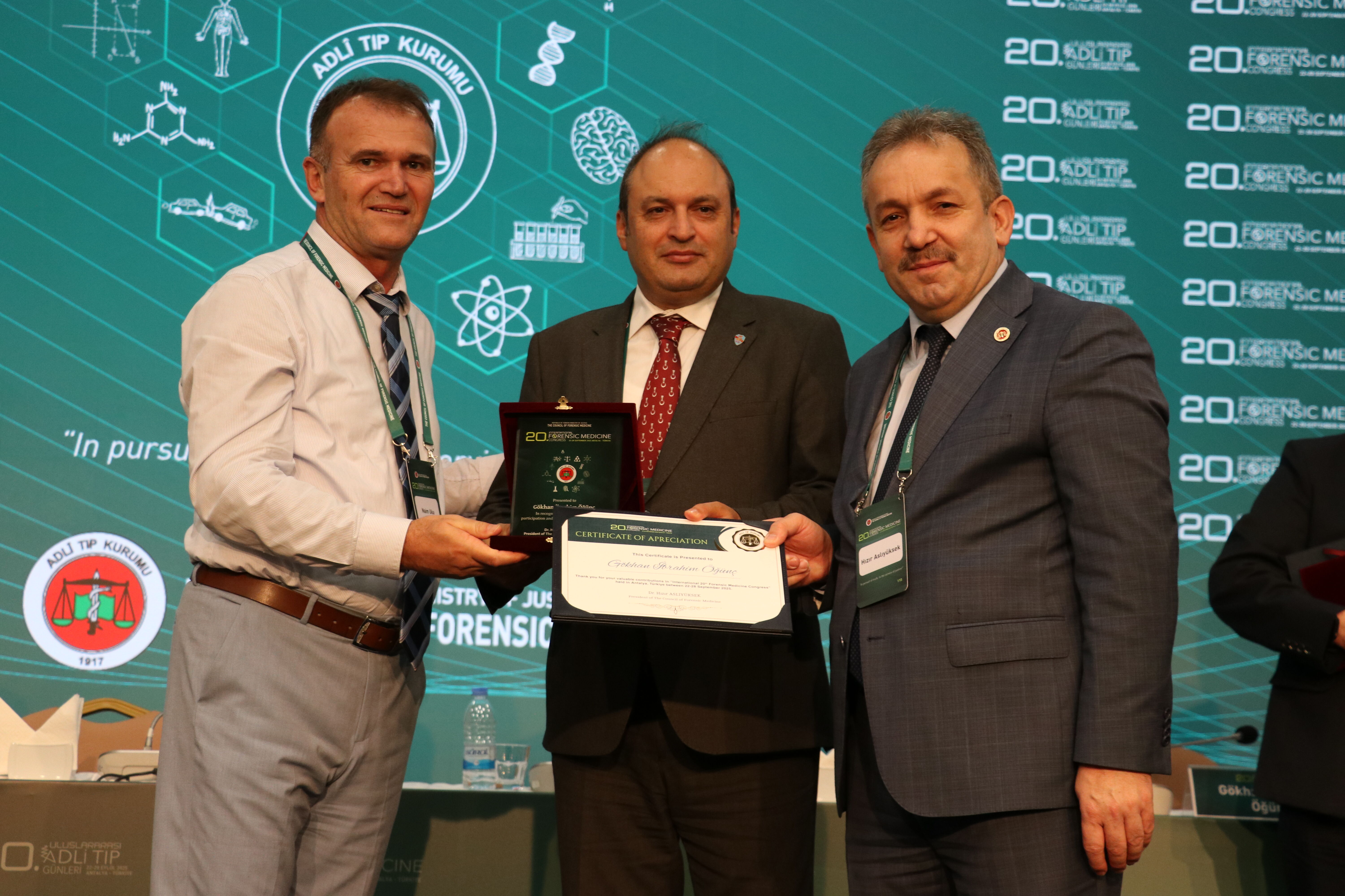 Adli tıp uzmanları, Antalya'daki uluslararası kongrede yenilikleri konuştu