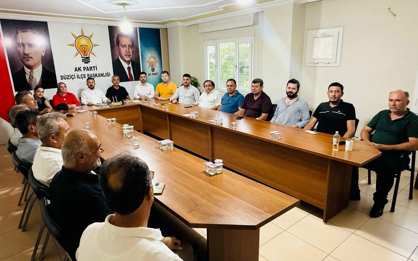 Ak Parti Düziçi İlçe Teşkilatı Toplantısını Yaptı3