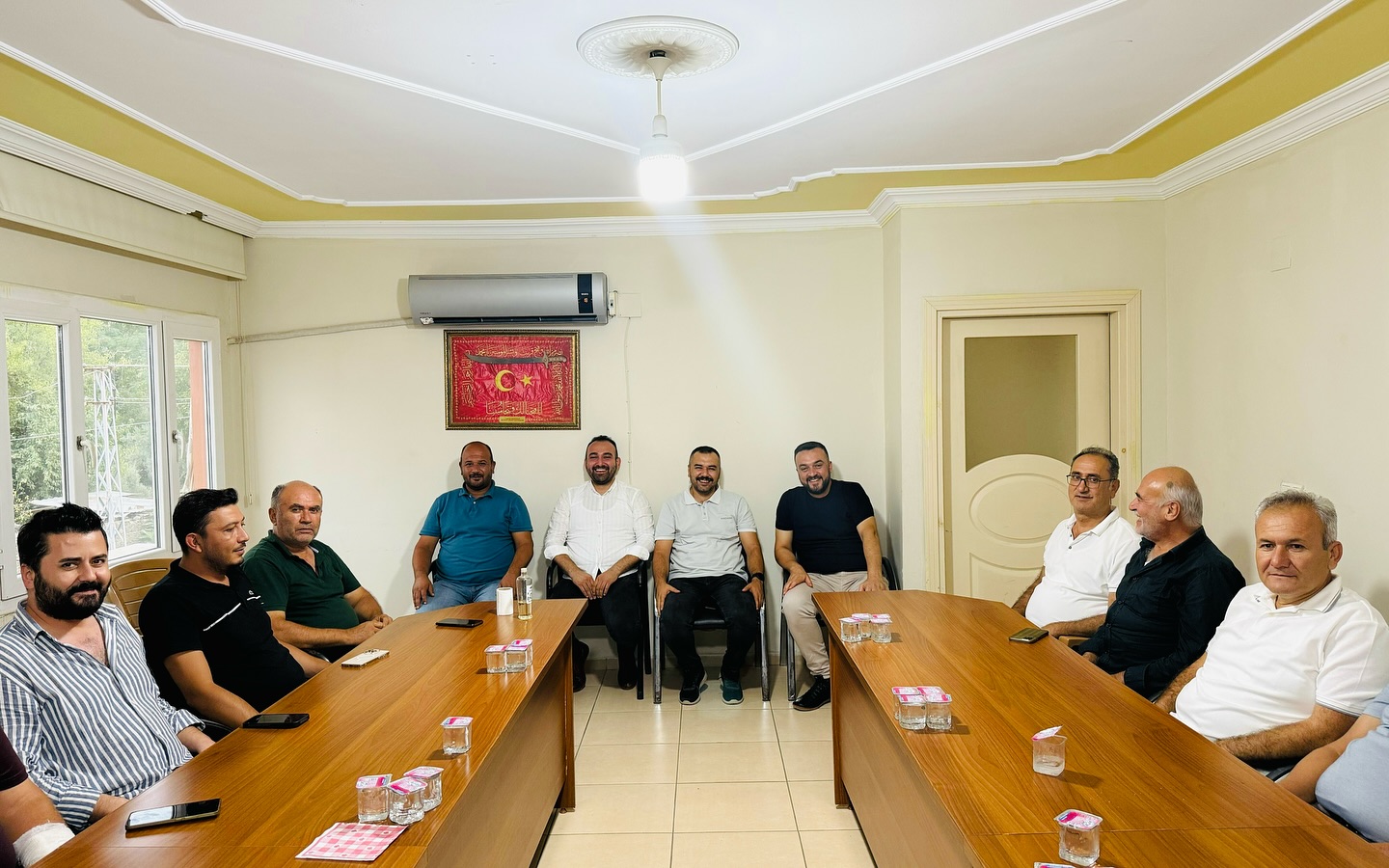 Ak Parti Düziçi İlçe Teşkilatı Toplantısını Yaptı4