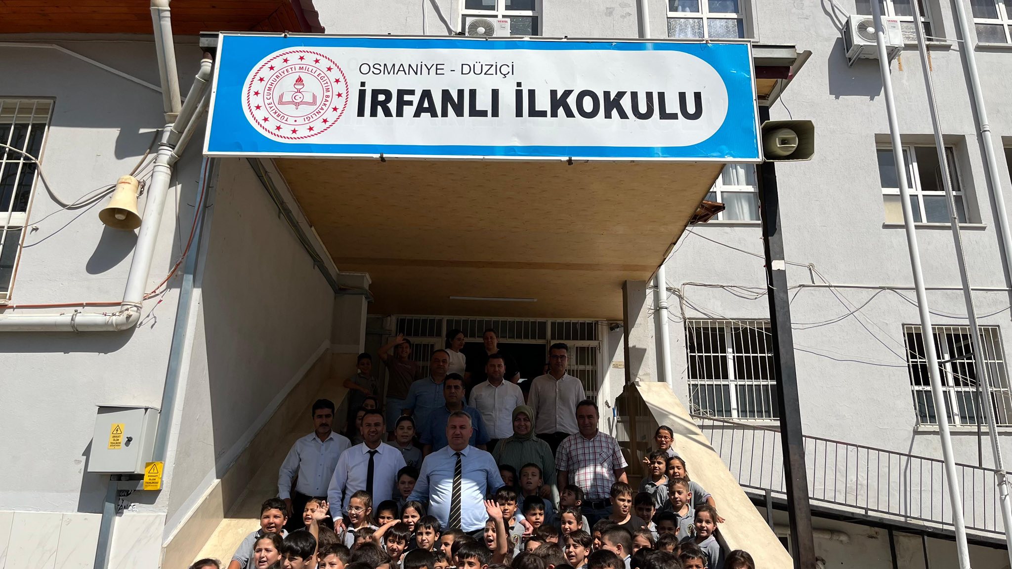 Başkan İba’dan Okullara Temizlik Ve Spor Malzemesi Desteği6