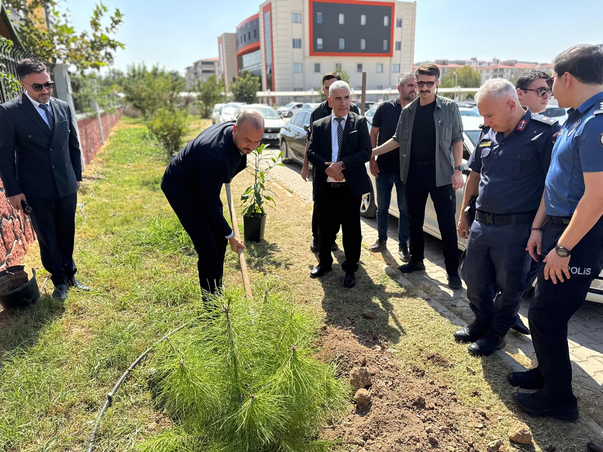 Başkan Uyutmaz Çamlıkevler’de Eğitim Haftasını Kutladı5