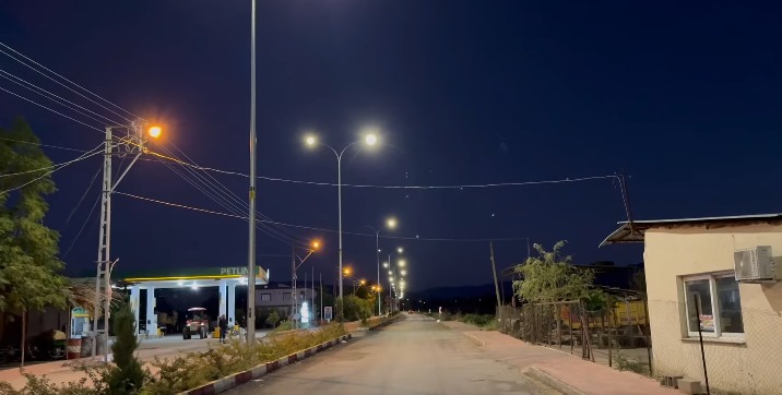 Böcekli’de Geceyi Gündüze Çeviren Proje Belde Girişi Aydınlatma Hizmete Açıldı (2)