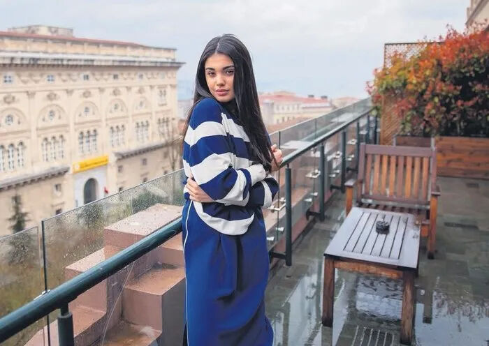 Çarpıntı Dizisi Oyuncusu Lizge Cömert Kaç Yaşında2