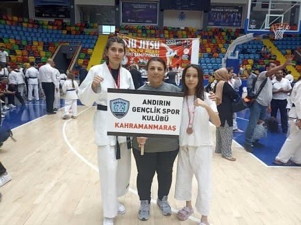 Eda Geçi’den Avrupa Ve Türkiye Şampiyonalarında Çifte Başarı (1)