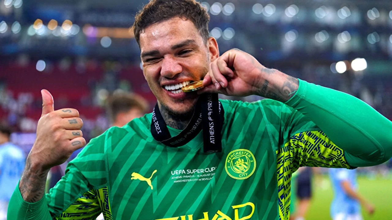 Ederson 5