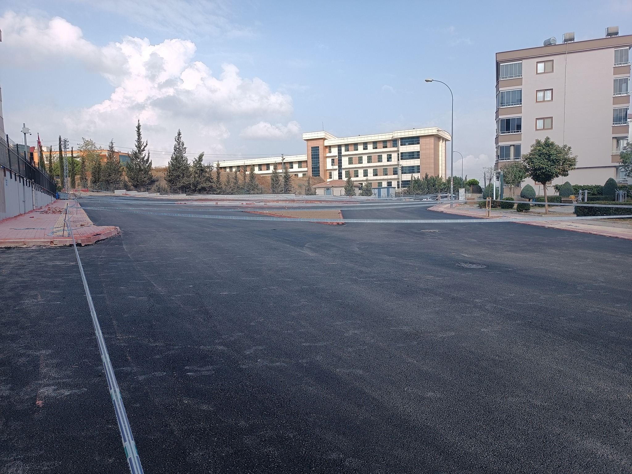 Fakıuşağı Mahallesi’nde Asfalt Çalışması Tepki Çekti “Hizmet Mi Eziyet Mi” (1)