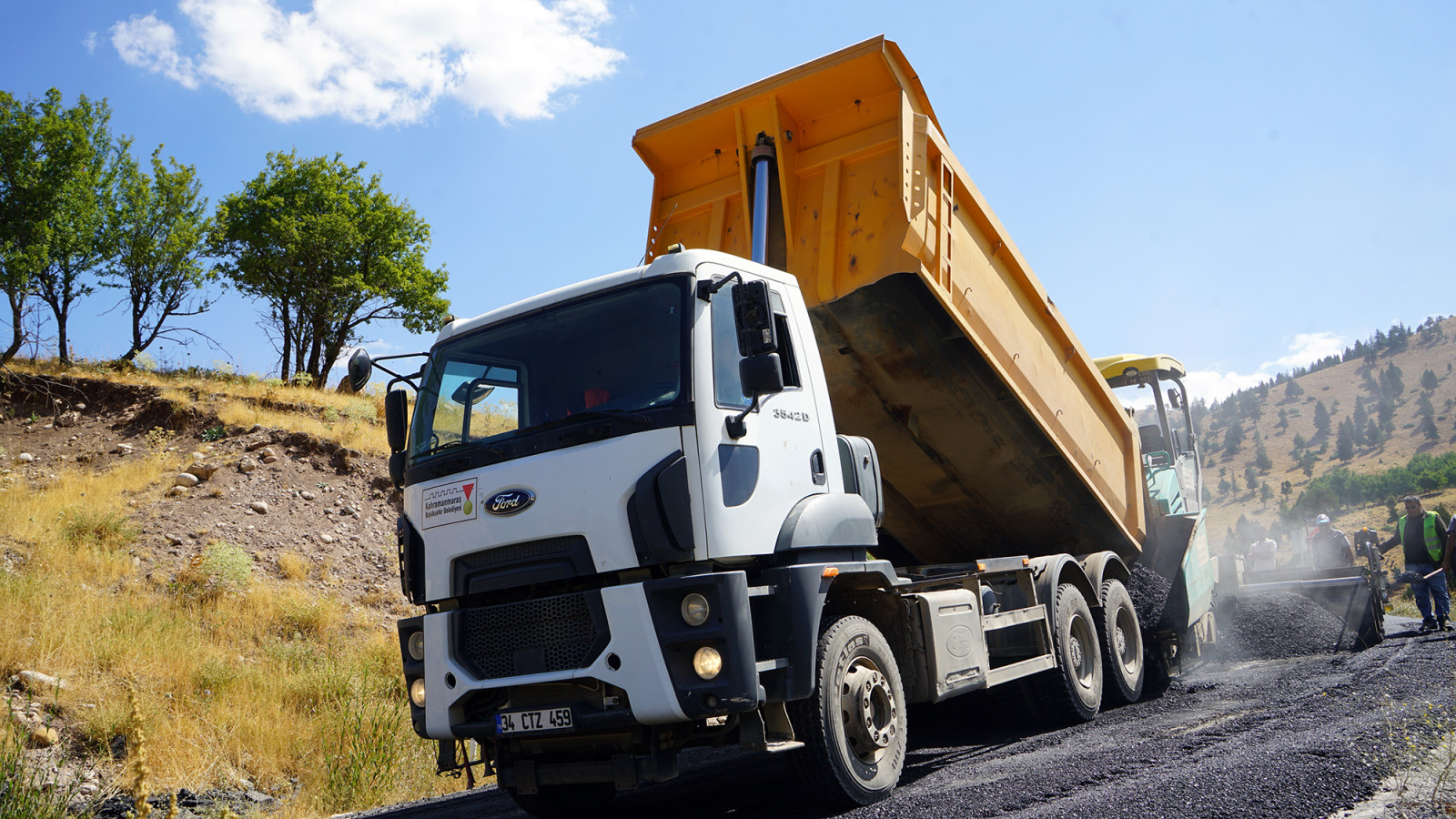 Göksun'un Kırsal Mahalleleri Sıcak Asfalta Kavuşuyor (3)-1