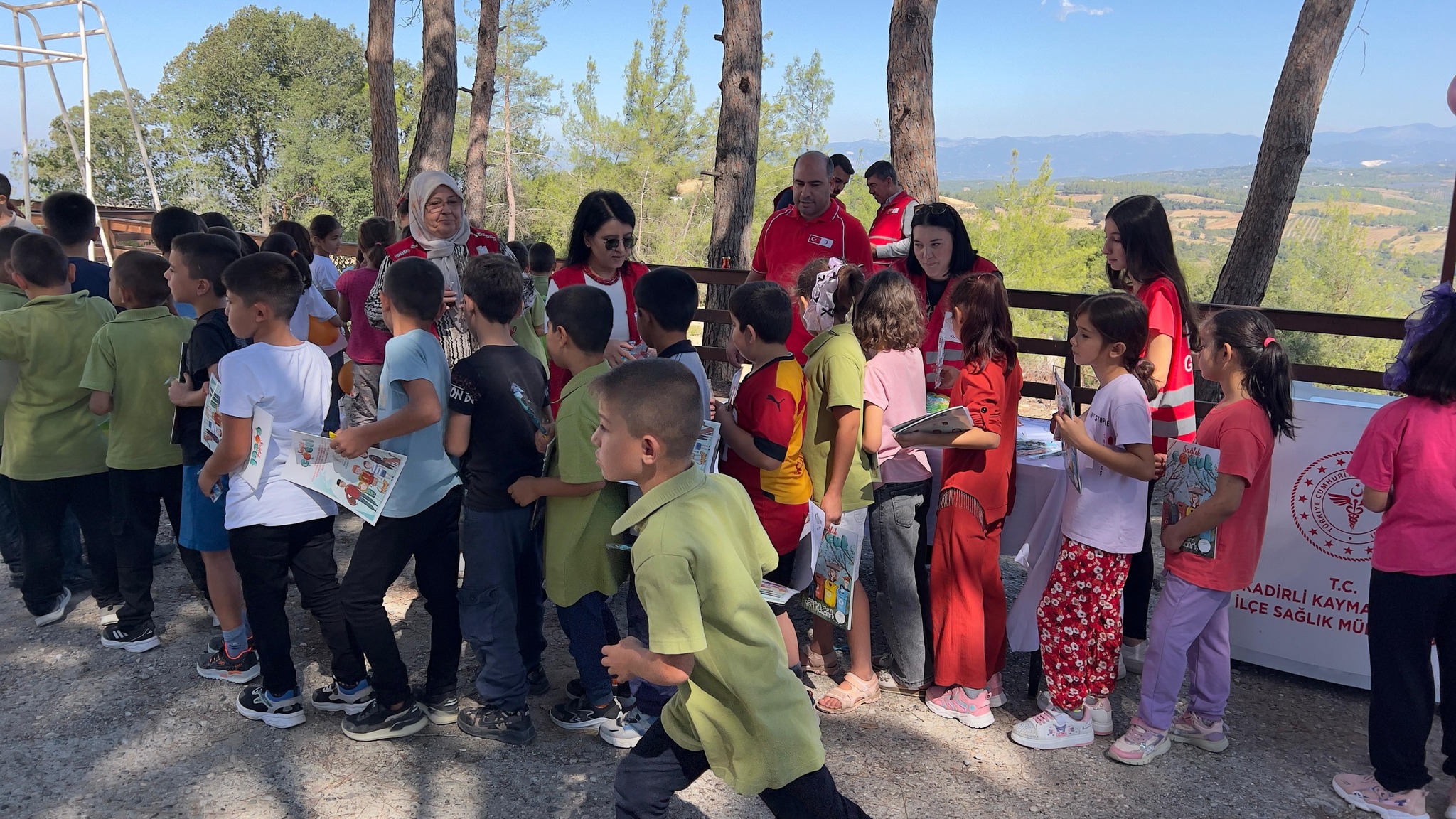 Kadirli Kızılay Ve İlçe Sağlık Müdürlüğü'nden Öğrencilere Sağlık Eğitimi (3)