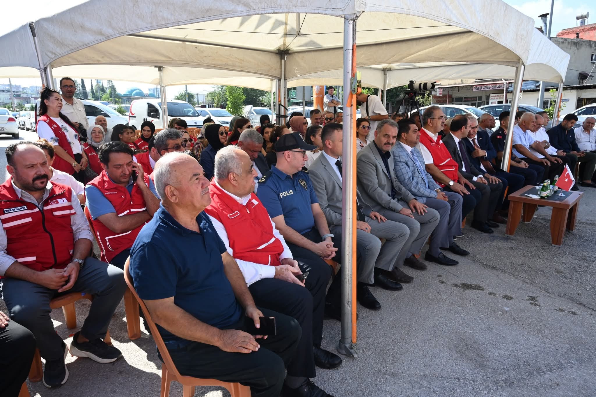 Kadirli’de Kızılay’dan Tarımsal Su Projesi Ve Butik Açılışı11