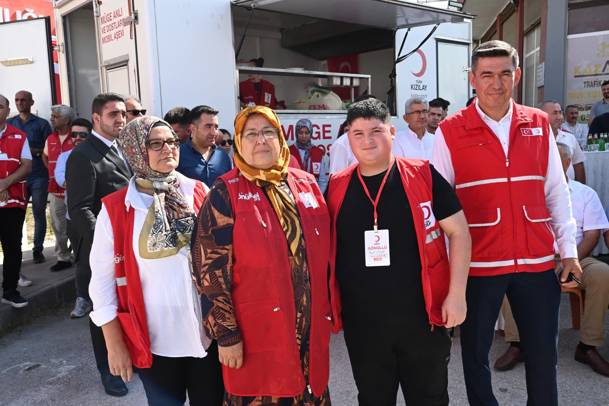 Kadirli’de Kızılay’dan Tarımsal Su Projesi Ve Butik Açılışı15