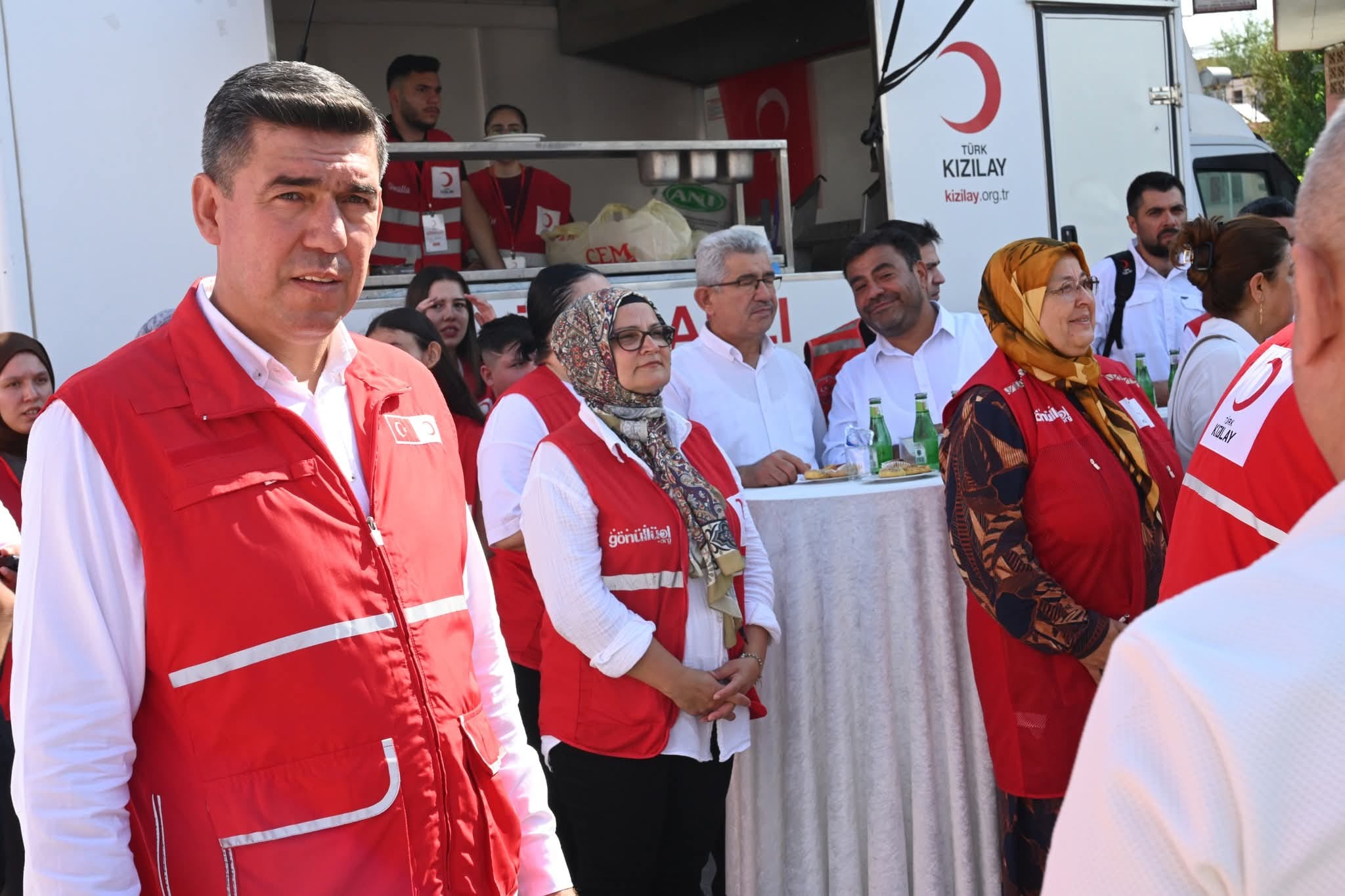 Kadirli’de Kızılay’dan Tarımsal Su Projesi Ve Butik Açılışı16