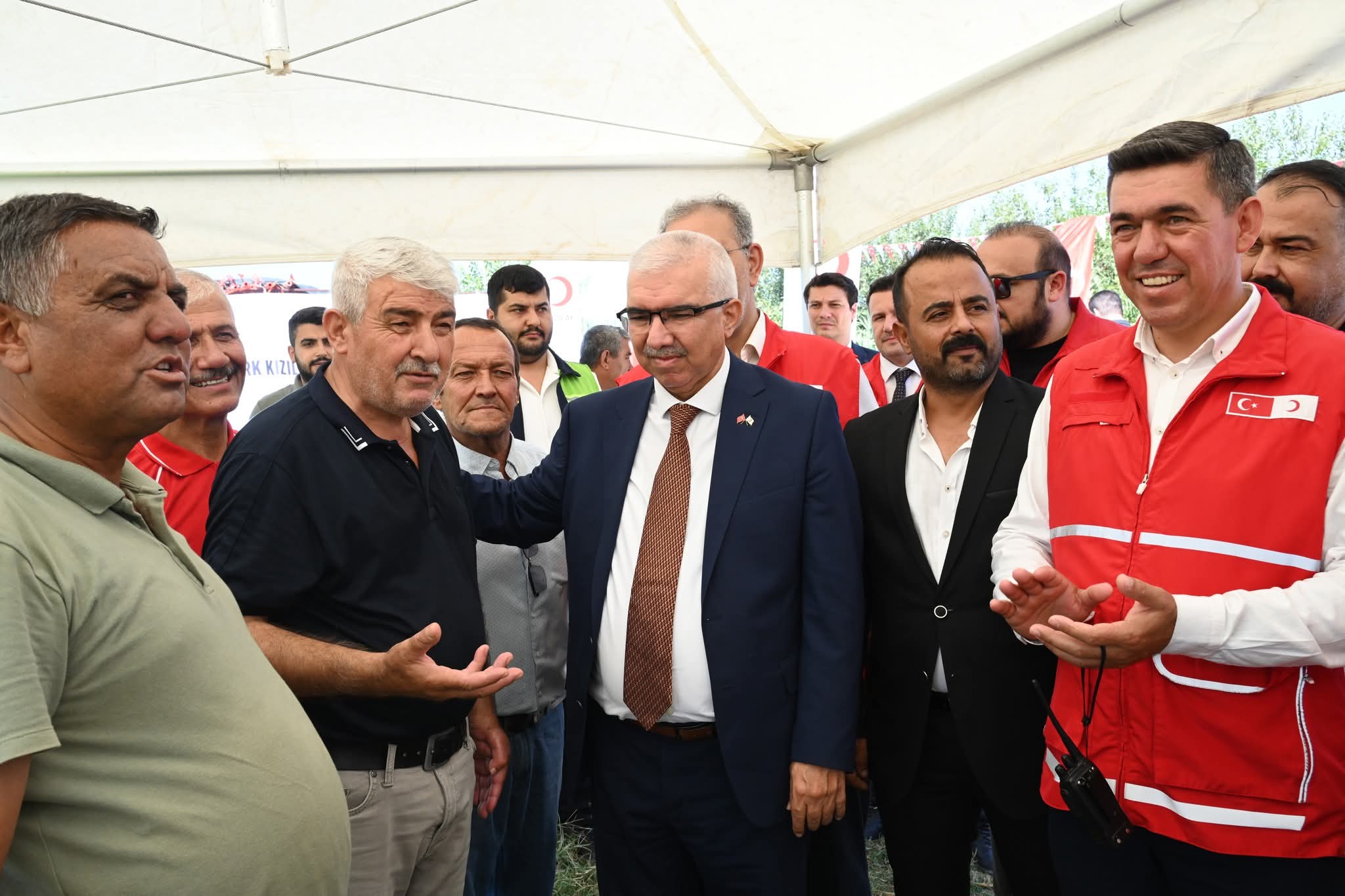 Kadirli’de Kızılay’dan Tarımsal Su Projesi Ve Butik Açılışı4