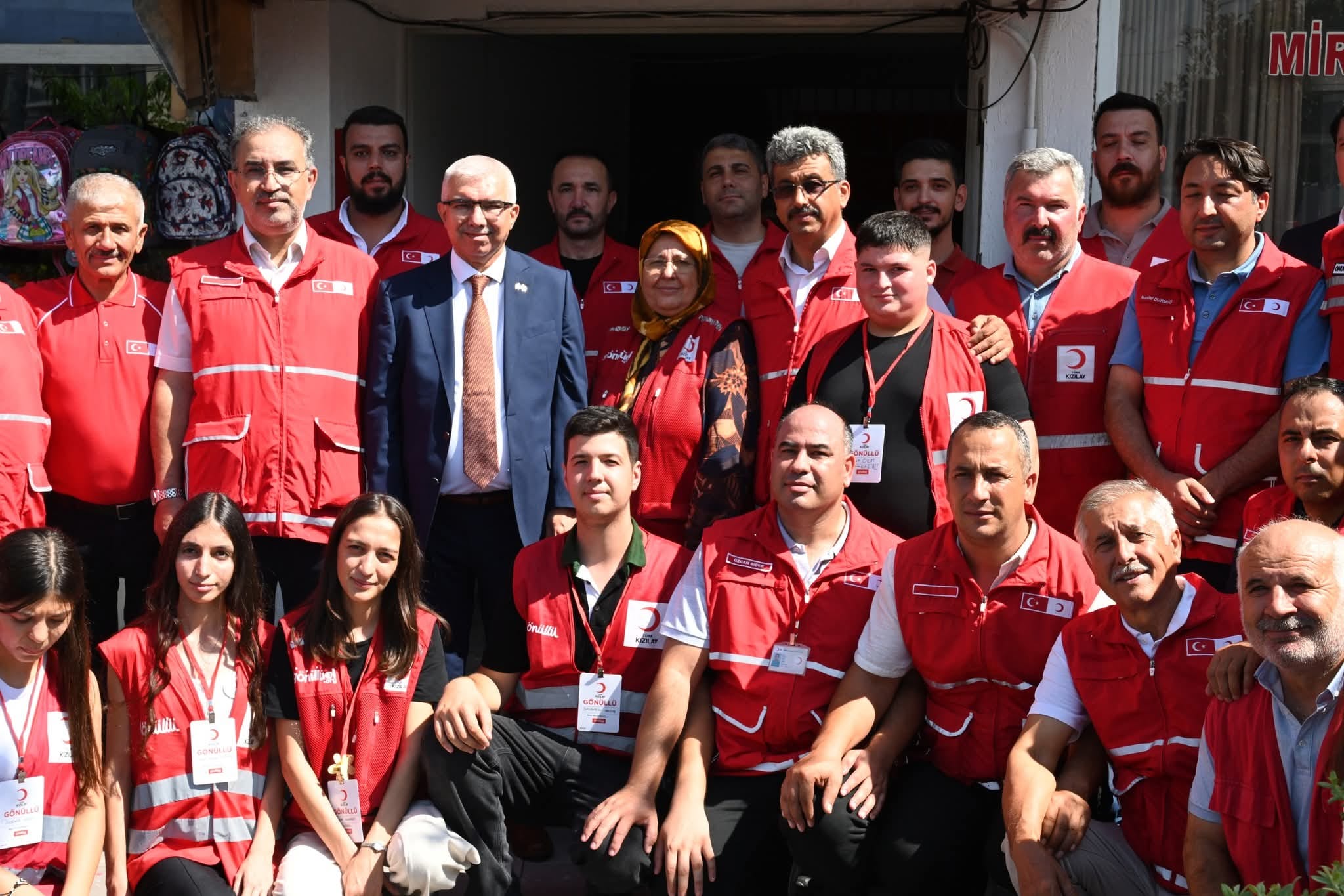 Kadirli’de Kızılay’dan Tarımsal Su Projesi Ve Butik Açılışı9