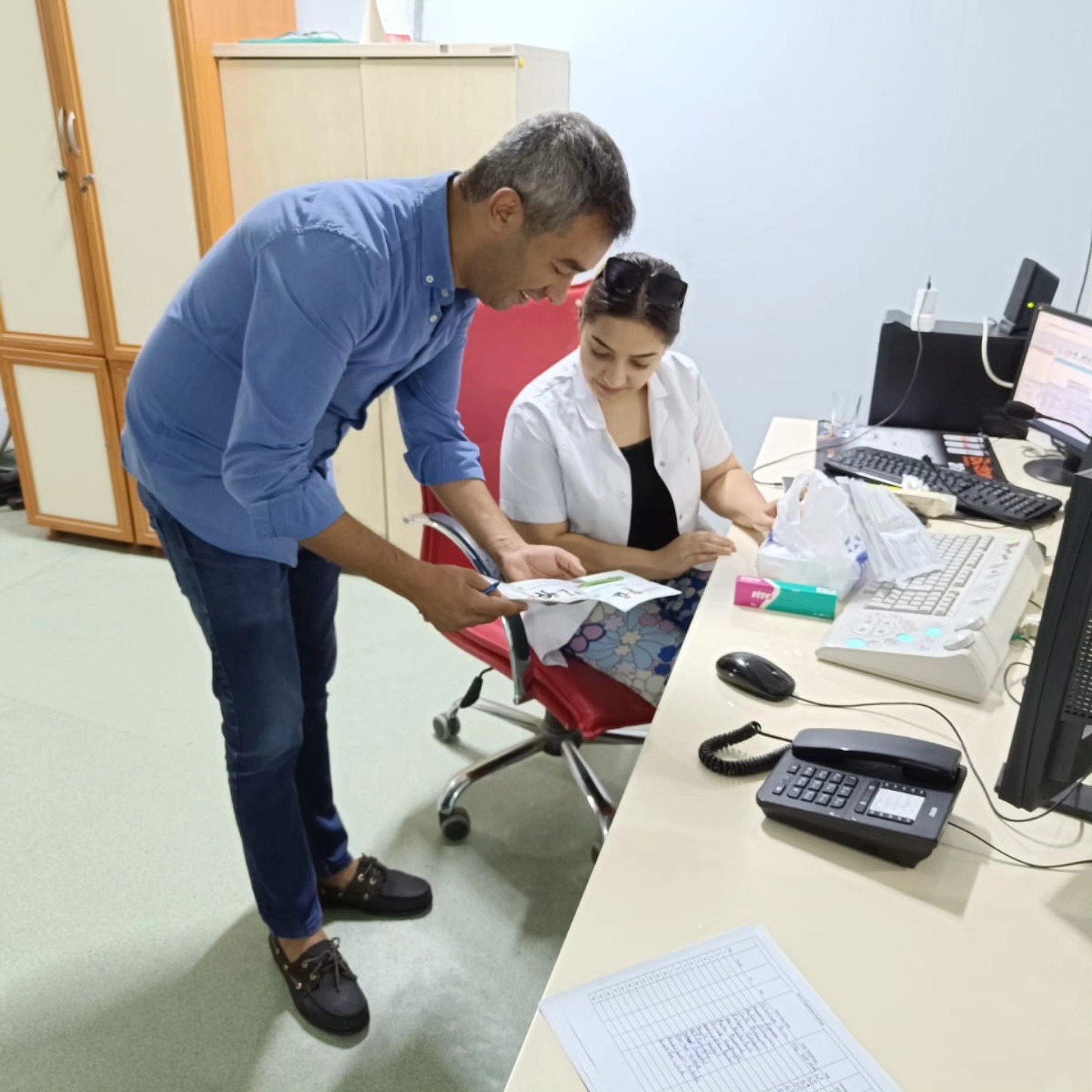 Kadirli'de Mobil Sigara Bırakma Ekibi Sahada (3)