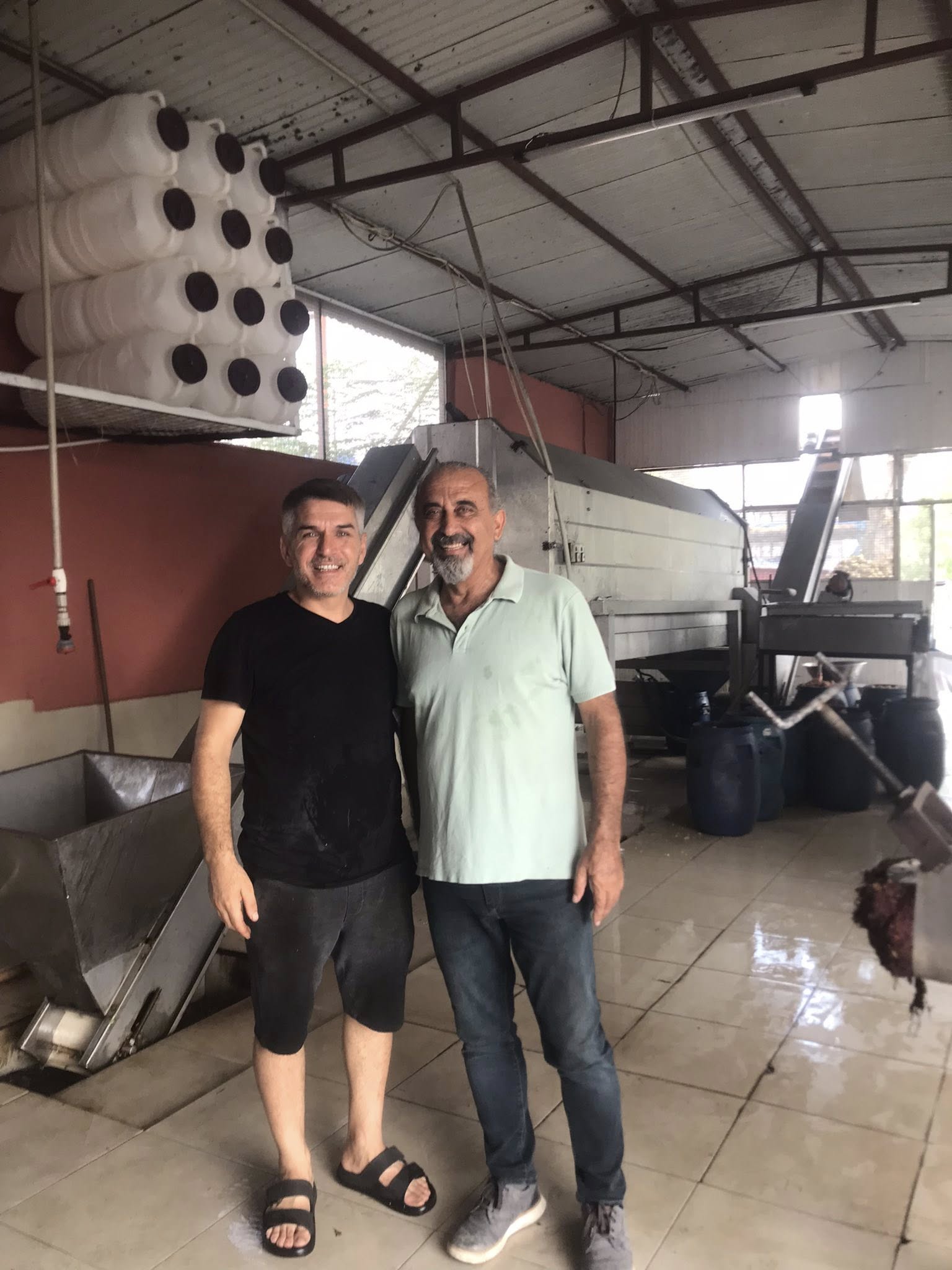 Kadirli’de Vatandaşlar Kışlık Salça Ve Nar Ekşisini Kendileri Hazırlıyor (1)-1