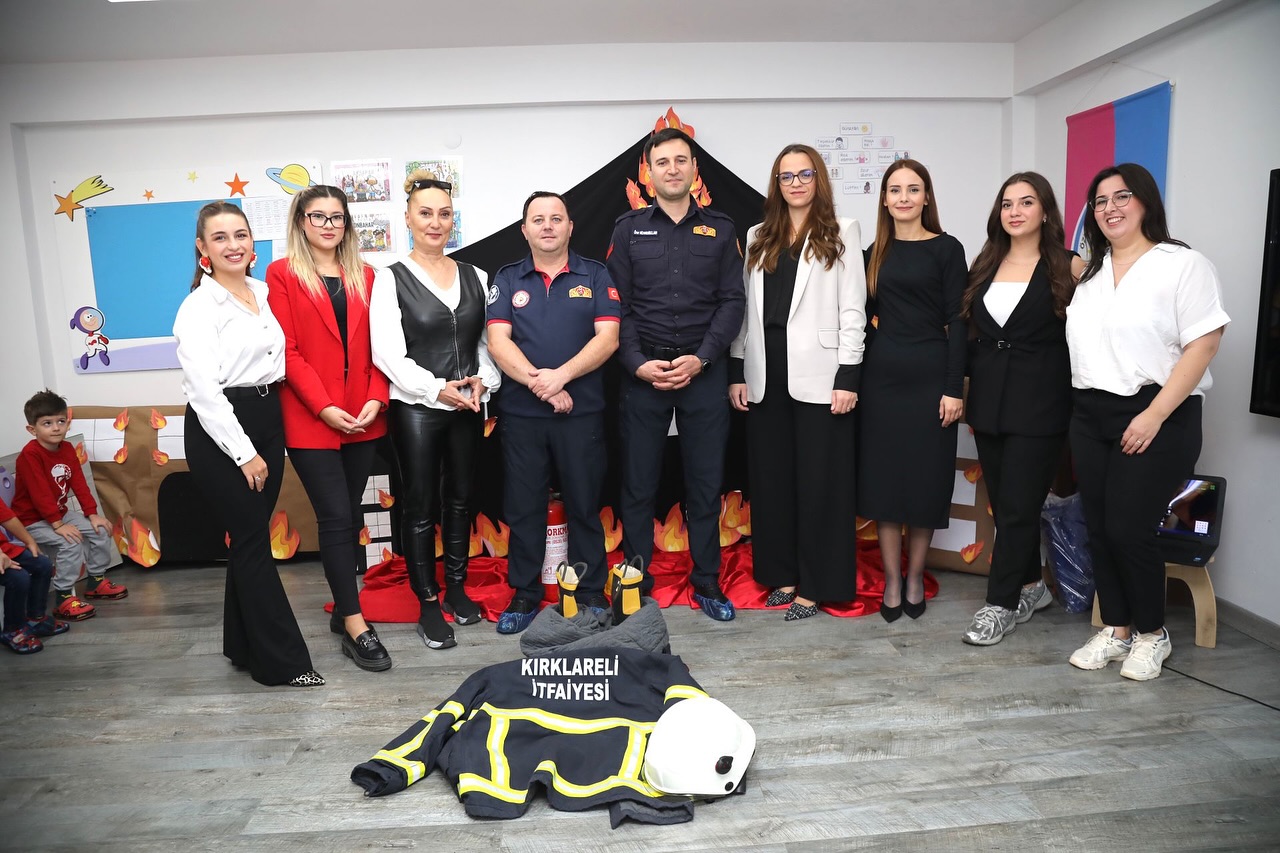 Kırklareli’nde Miniklere İtfaiye Eğitimi Verildi8