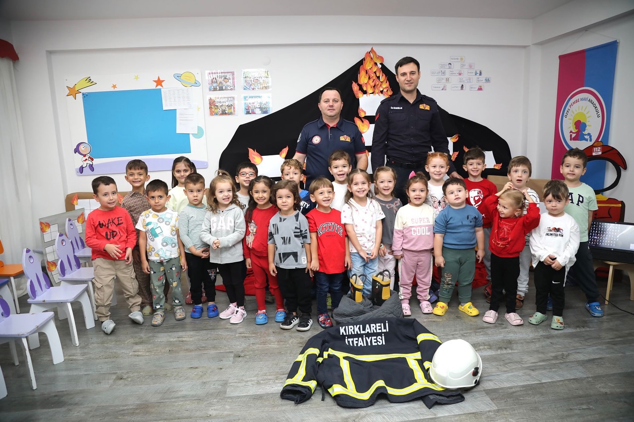 Kırklareli’nde Miniklere İtfaiye Eğitimi Verildi9