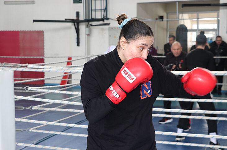 Milli Boksör Büşra Işıldar Dünya Şampiyonasına Damga Vurdu4