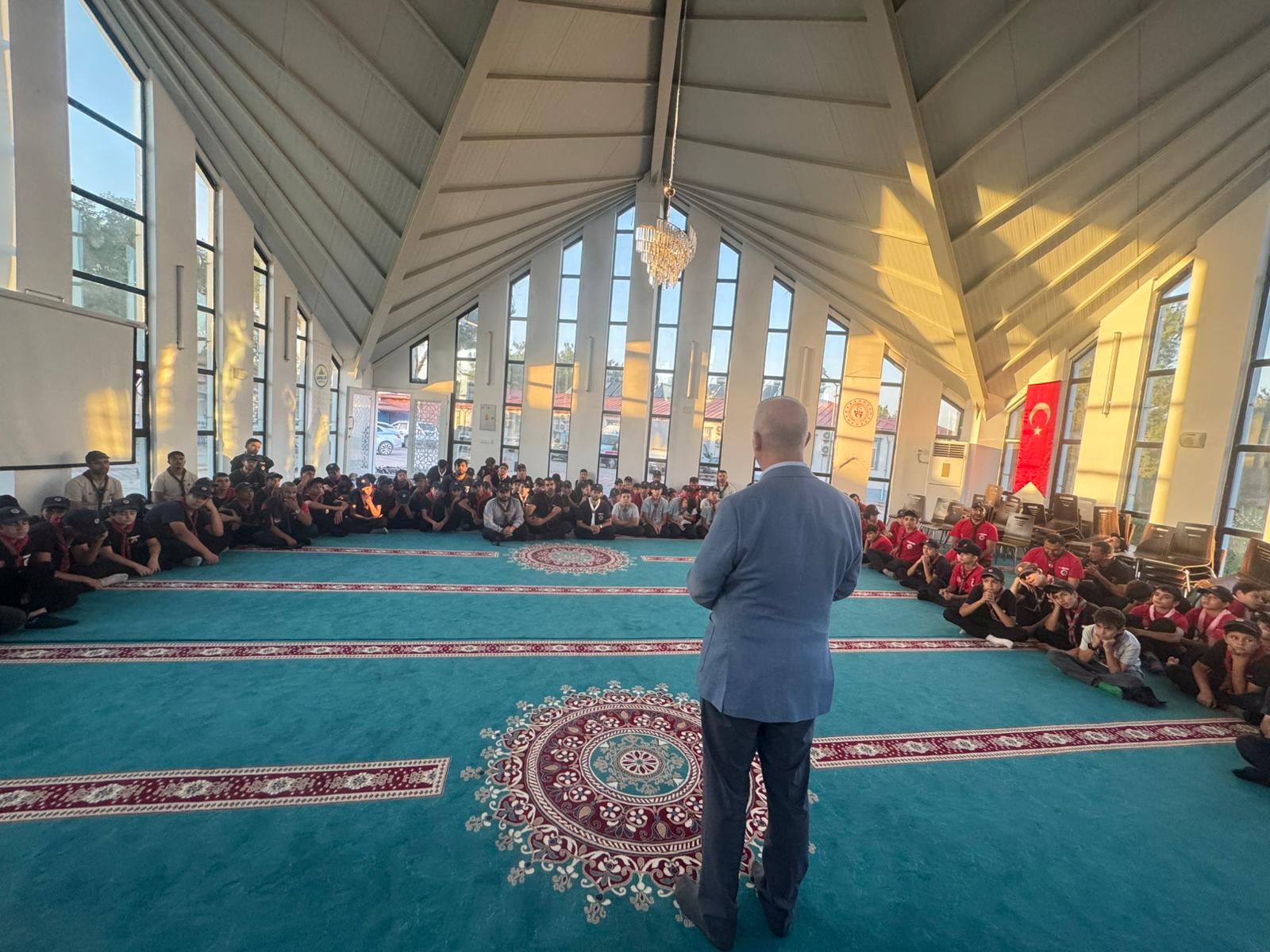 Osmaniye’de Mevlidi Nebi Temalı İzci Kampı Düzenlendi4