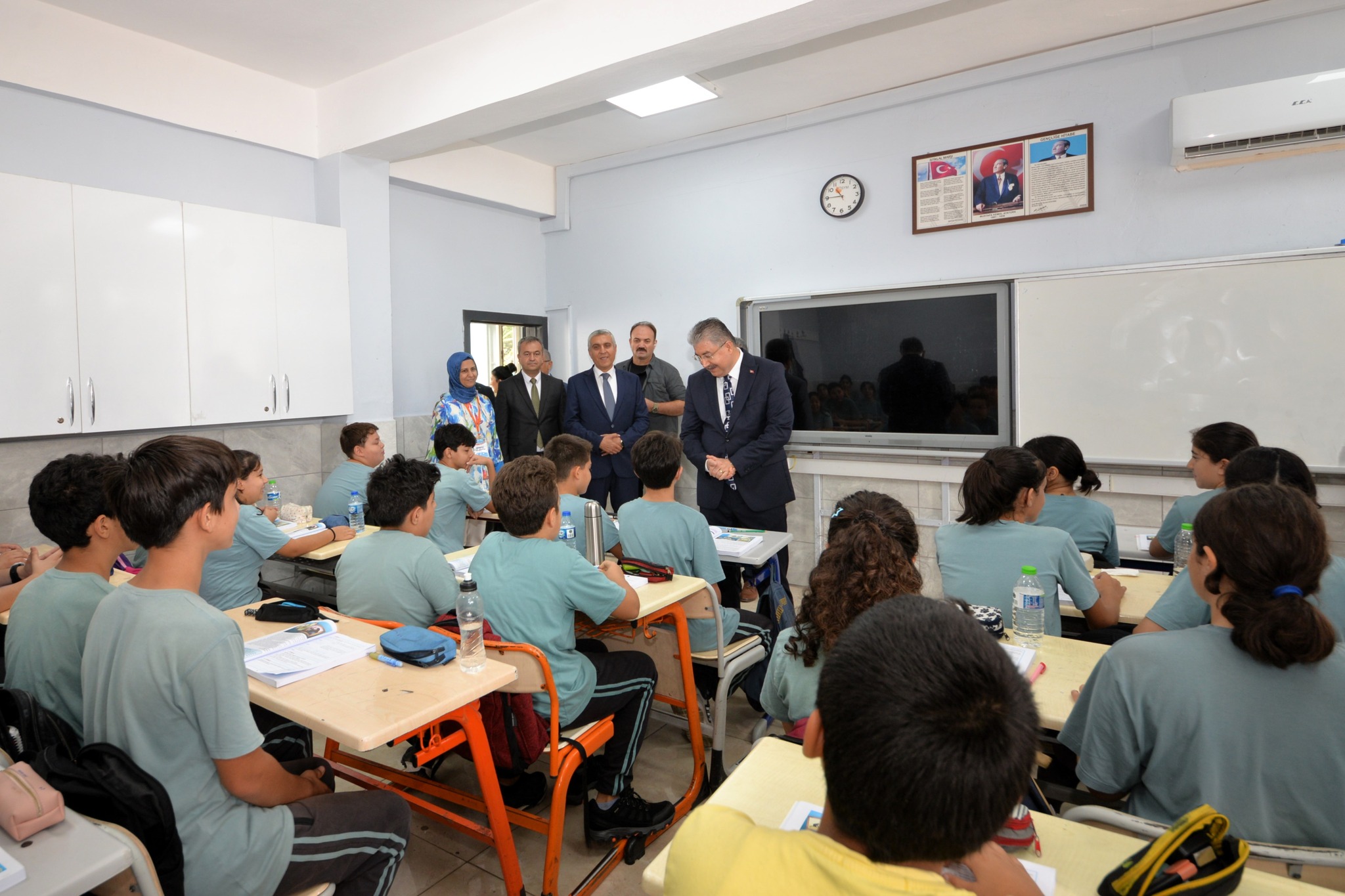 Osmaniye’de Saimbey Ortaokuluna Özel Ziyaret2