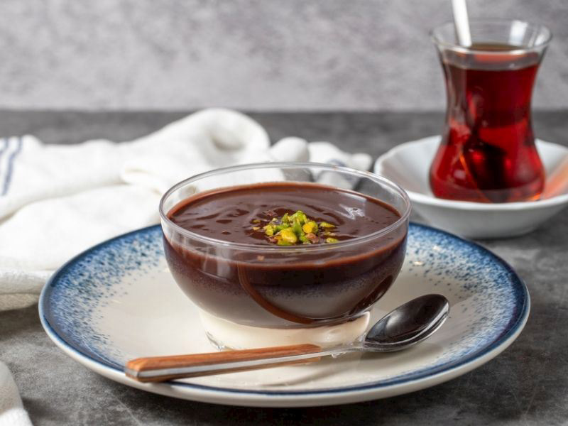 Osmaniyeli Tatlı Severler İçin Pratik Lezzet Çikolata Sostan Puding Yapımı (2)